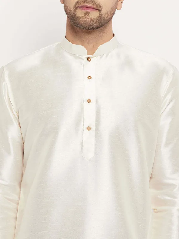 Off_White_Cotton_Silk_Solid_A-Line_Kurta_For_Men