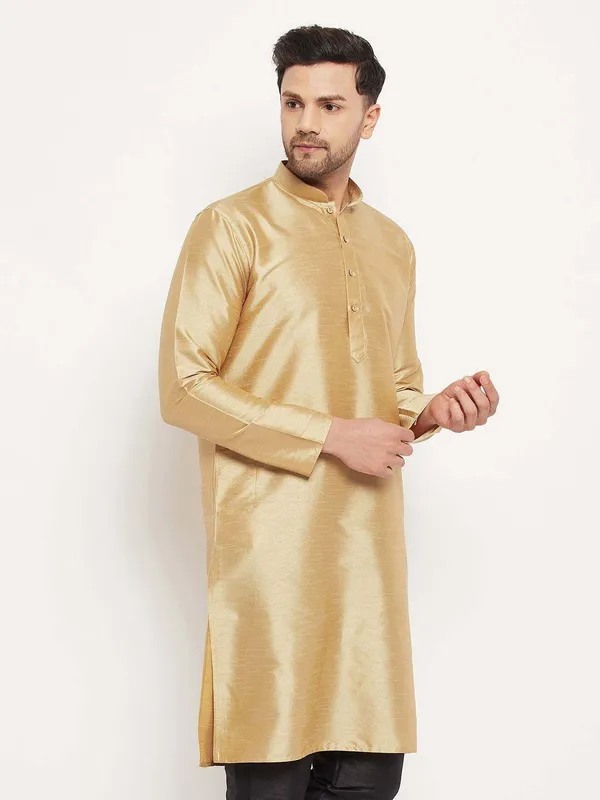 Gold_Cotton_Silk_Solid_A-Line_Kurta_For_Men