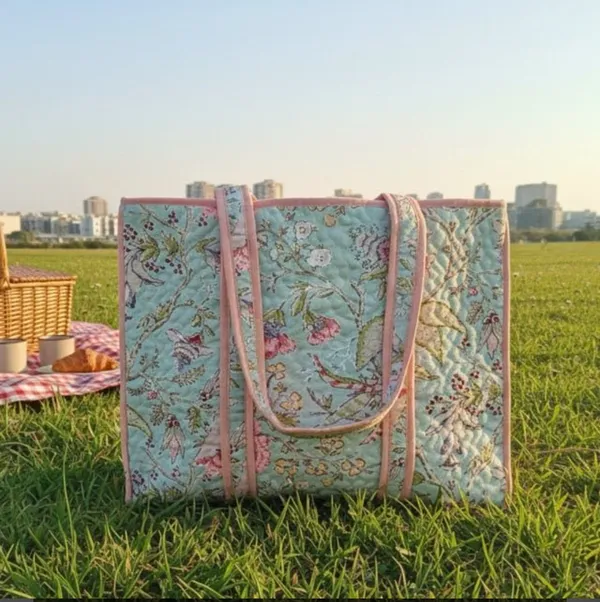 Floral_Print_Quilted_Tote_Bag_With_Handles