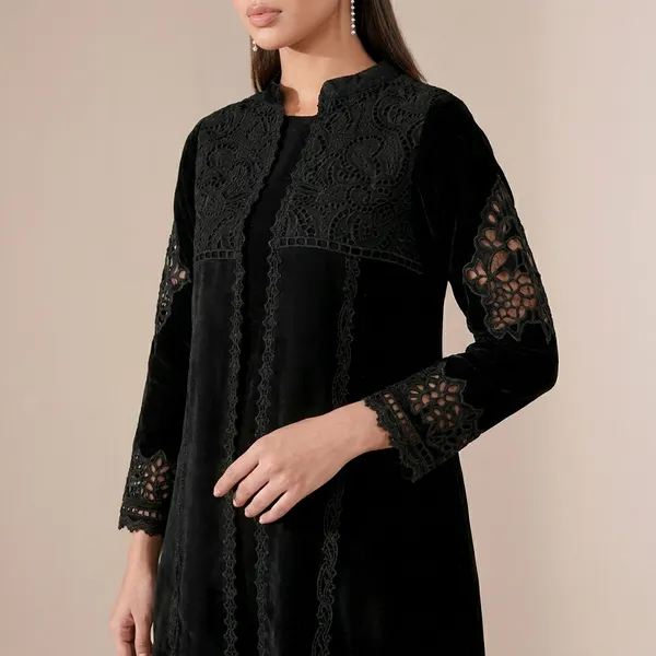Black_Soft_Fendy_Suit_Set_For_Women