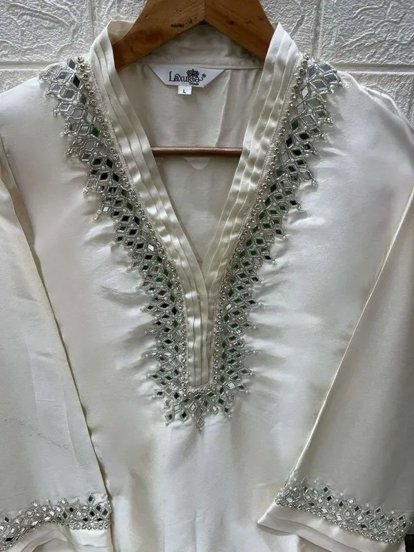 White_Cotton_Suit_Set_For_Women