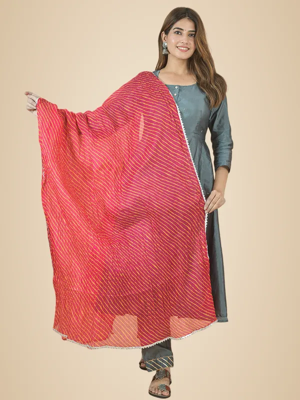 Red_Kota_Doria_Striped_Dupatta_For_Women