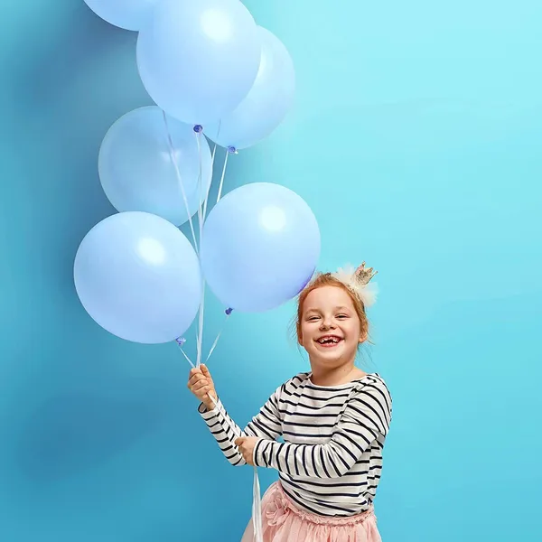 Blue_Happy_Birthday_Decoration_Kit_(Set_Of_42)