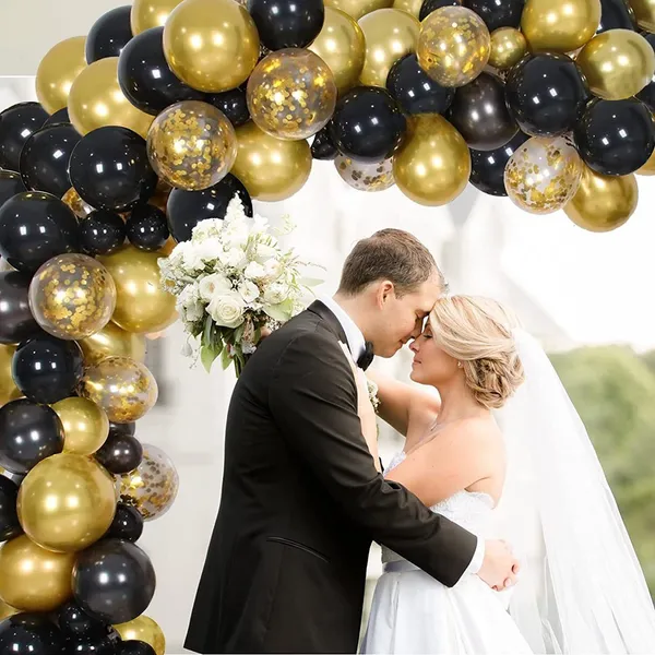 Golden_And_Black_Happy_Birthday_Decoration_Kit_(Set_Of_40)