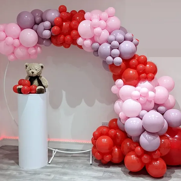 Pink_And_Red_Happy_Birthday_Decoration_Kit_(Set_Of_40)