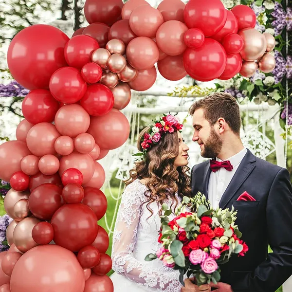 Red_Birthday_,_Newborn_And_Baby_Shower_,_Party_And_Celebration_,_Anniversary_,_Festival_,_Sympathy_And_Condolences_,_Graduation_Decoration_Kit_(Set_Of_101)