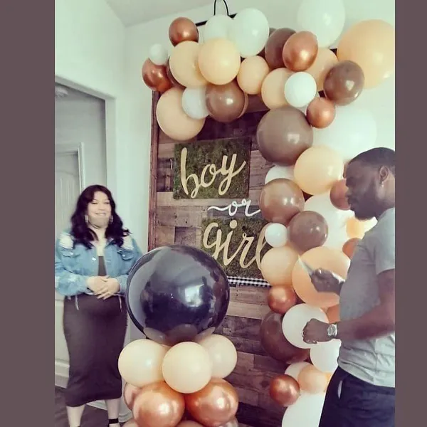 Brown_Birthday_,_Newborn_And_Baby_Shower_,_Party_And_Celebration_,_Anniversary_,_Festival_,_Sympathy_And_Condolences_,_Graduation_Decoration_Kit_(Set_Of_51)