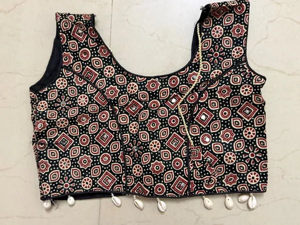 Black_Premium_Cotton_Lehenga_Choli_With_Dupatta_For_Girls