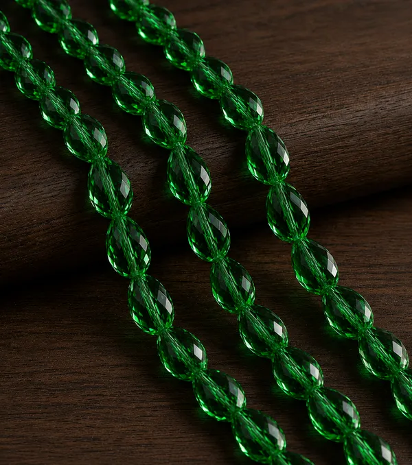 Emerald_Green_Drop_Glass_Teardrop_Beads_|_8x11mm_|_3_strands_x_45+_beads_each_(Total_135+_beads)