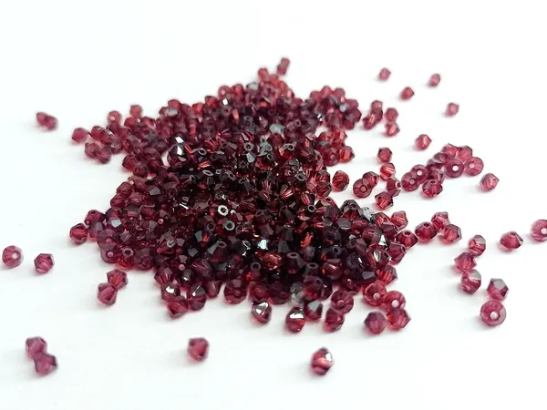 Genuine_Swarovski_Bicone_Crystal_Beads_|_3mm_|_36_Pcs