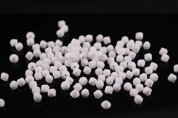 Genuine_Swarovski_Chalk_White_Bicone_Crystal_Beads_|_4mm_|_36_Pcs