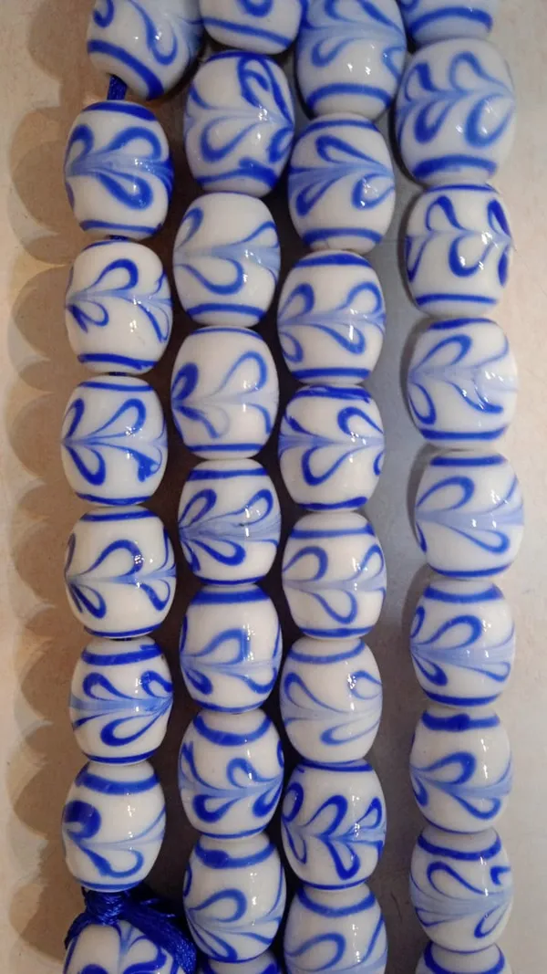 Blue_+_White_Tibetan_Glass_Barrel_Beads_|_Hand_Painted_|_13x16mm_|_20_pieces