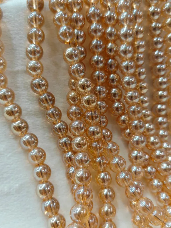 Golden_Transparent_Round_Glass_Beads_|_8mm_|_5_lines_(100_beads/line)
