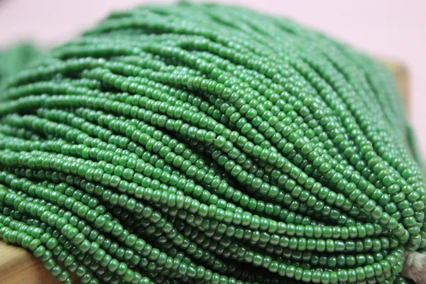 Green_Opaque_Seed_Beads_2Mm_|_1_Bunch