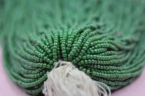 Green_Opaque_Seed_Beads_2Mm_|_1_Bunch