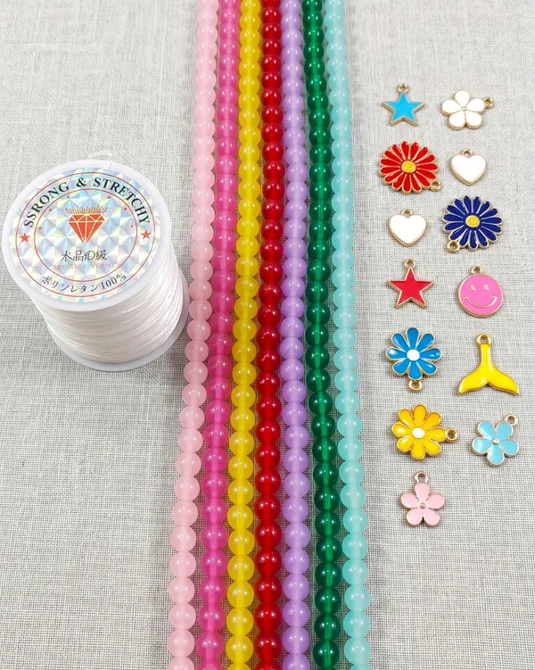 Beads_and_Charms_Bracelet_Making_Kit_|_6_Lines_Jelly_Beads_+_12_Charms_+_Elastic_Cord