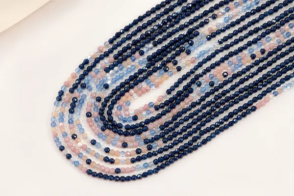 Gray_Faceted_Glass_Beads_|_2mm_|_~1800_beads