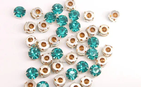 Preciosa_Green_Chaton_Sew-On_Crystals_|_8mm_|_Pack_of_36