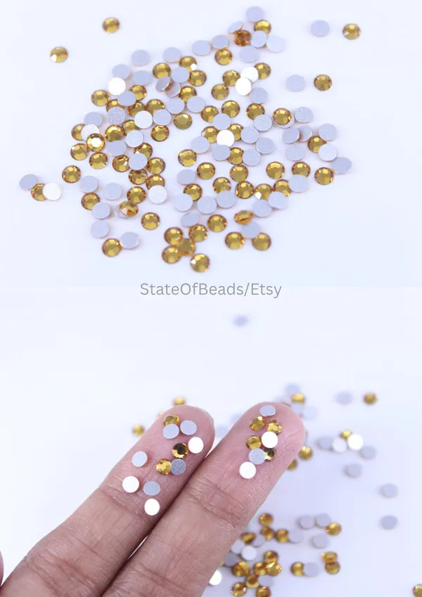 Mix_Colour_Flatback_Crystal_Rhinestones_|_2.8mm_|_36_Pcs_|_Sticking_Purpose