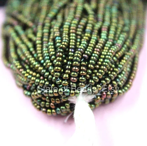 Green_Metallic_Seed_Beads_2Mm_|_1_Bunch