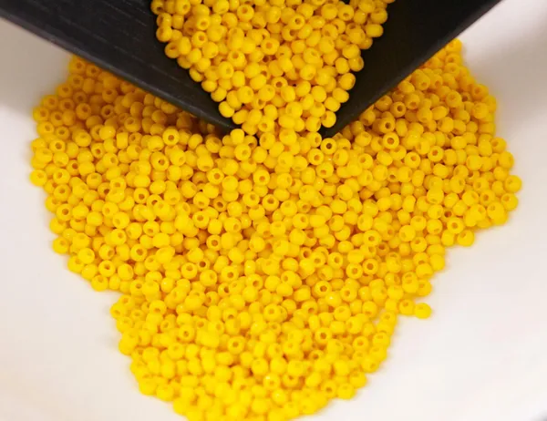 Yellow_Glass_Seed_Beads_|_2mm_|_1_Bunch