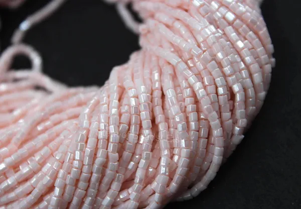Pink_Glass_Seed_Beads_|_3mm_|_1_Bunch