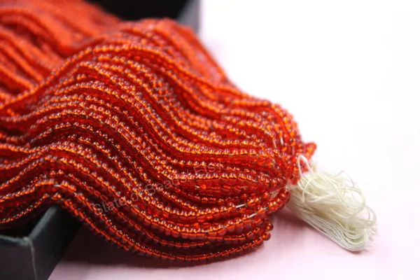 Red_Colour_Lined_Glass_Seed_Beads_|_2mm_|_1_Bunch