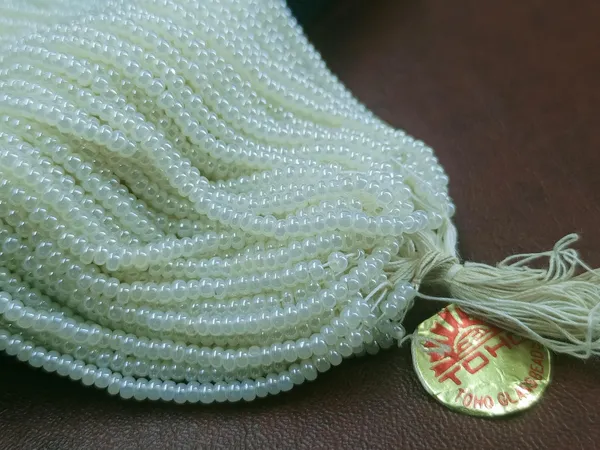 White_Glass_Seed_Beads_|_2mm_|_1_Bunch