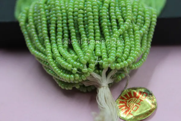 Green_Opaque_Glass_Seed_Beads_|_2mm_|_1_Bunch