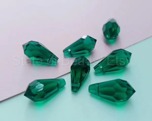 Genuine_Swarovski_Green_Teardrop_Charm_Beads_|_5.5mm_|_4_Pcs