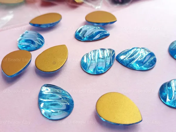 Genuine_Swarovski_Sky_Blue_Flatback_Crystal_Rhinestones_|_13mm_|_12_Pcs_|_Sticking_Purpose