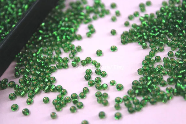 Dark_Green_Glass_Seed_Beads_|_2mm_|_1_Bunch