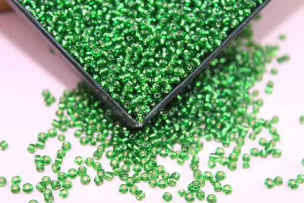 Dark_Green_Glass_Seed_Beads_|_2mm_|_1_Bunch