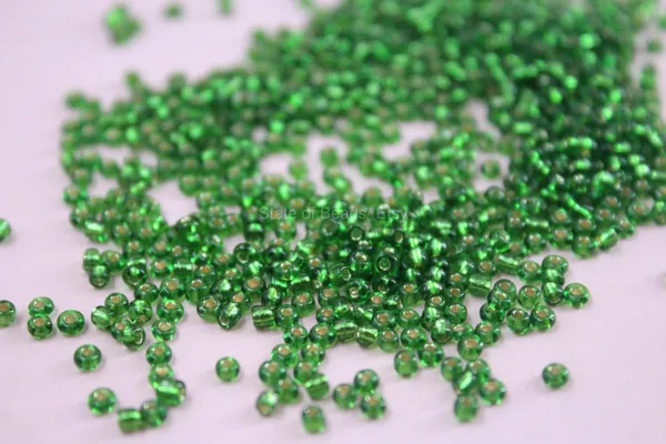 Dark_Green_Glass_Seed_Beads_|_2mm_|_1_Bunch
