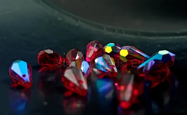 Genuine_Swarovski_Red_Teardrop_Charm_Beads_|_6.5mm_|_4_Pcs