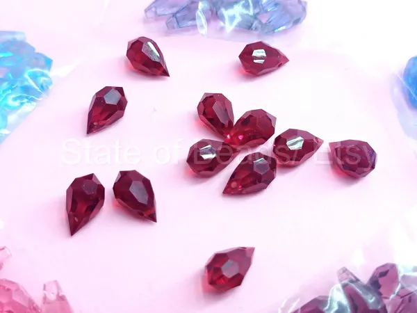 Genuine_Swarovski_Red_Teardrop_Charm_Beads_|_5.5mm_|_4_Pcs