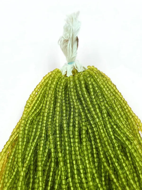 Green_Transparent_Seed_Beads_2Mm_|_1_Bunch