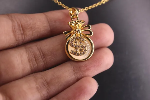 18K_Gold_Plated_Money_Bag_Charm_Necklace__|_1_Piece