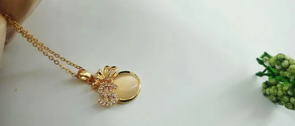 18K_Gold_Plated_Money_Bag_Charm_Necklace__|_1_Piece