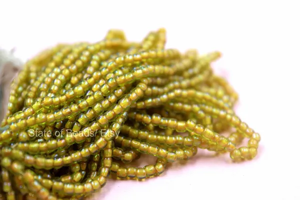 Yellow_Colour-Lined_Glass_Seed_Beads_|_3mm_|_1_Bunch