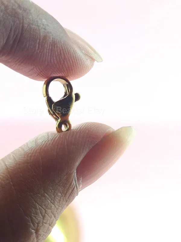 Gold_Plated_Lobster_Clasp_Findings_|_8x12mm_|_Pack_of_24_pieces