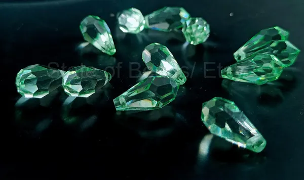 Genuine_Swarovski_Green_Teardrop_Charm_Beads_|_7.5mm_|_4_Pcs