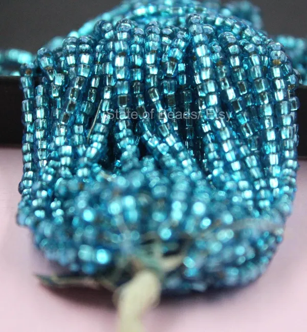 Sky_Blue_Colour_Lined_Glass_Seed_Beads_|_3mm_|_1_Bunch