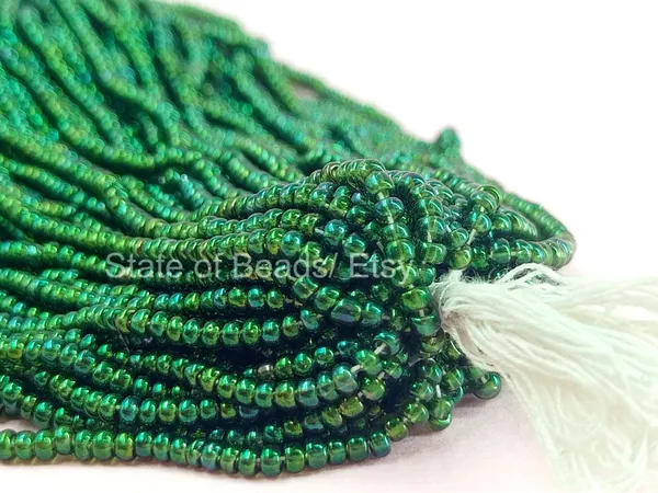 Green_Opaque_Seed_Beads_2Mm_|_1_Bunch