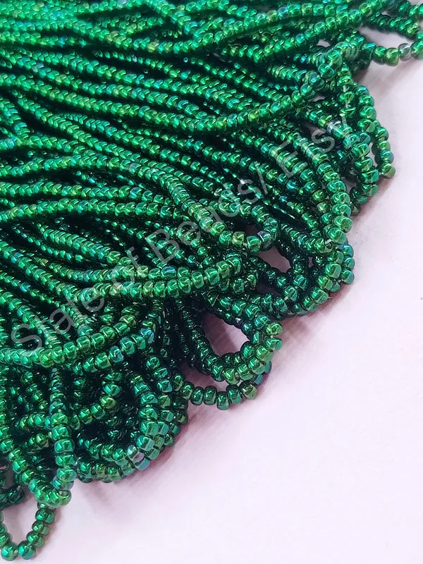 Green_Opaque_Seed_Beads_2Mm_|_1_Bunch