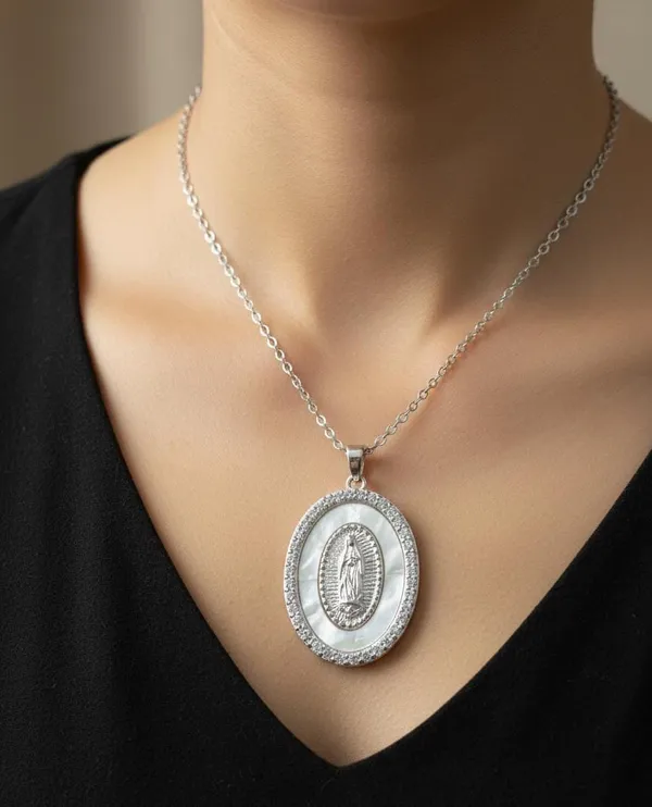 Mother's_Blessing_|_Silver_Plated_Virgin_Mary_Mother-of-Pearl_Anti_Tarnish_Necklace__|_1_Piece_