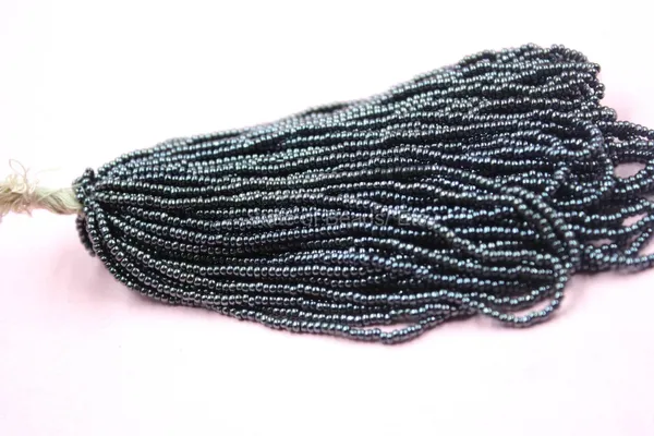 Gray_Glass_Seed_Beads_|_2mm_|_1_Bunch