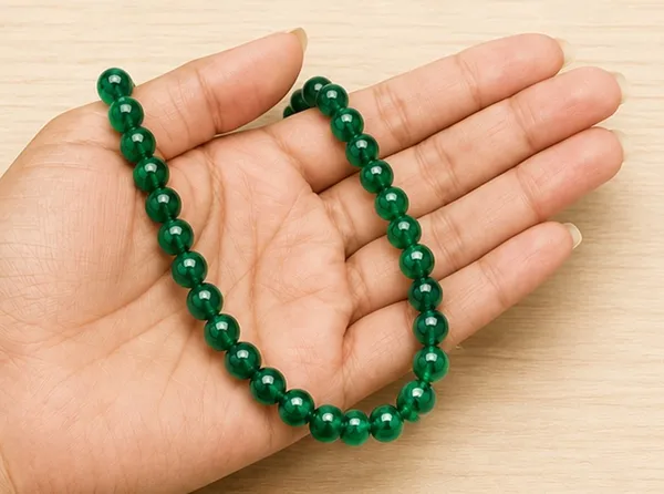 Emerald_Quartz_Healing_Beads_|_8mm_|_1_Strand_(15_Inches)