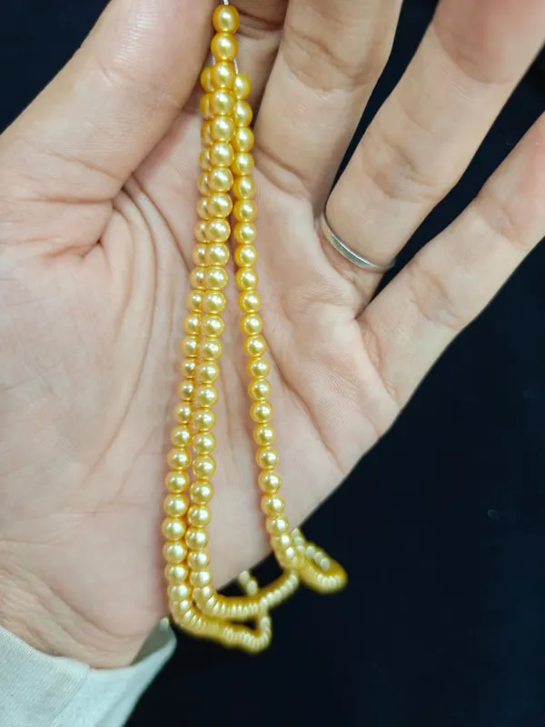 Golden_Lustre_Pearl_Beads_|_4,6,8mm_|_3_lines_(16_inches)