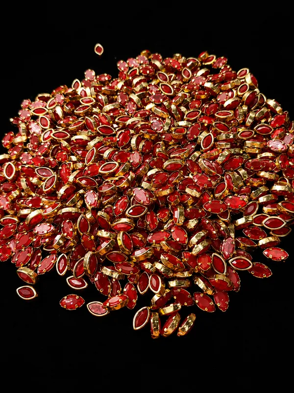 Orange_Kundan_Eye_shape_Stones_|_4x6mm_|_400_Pcs_|_Sticking_Purpose